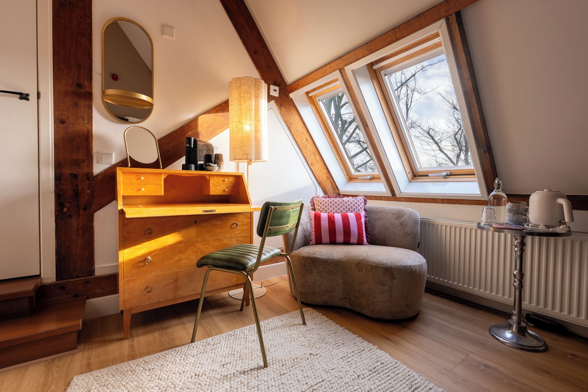 Tower Room | Sengetøy av topp kvalitet, safe på rommet og skrivebord