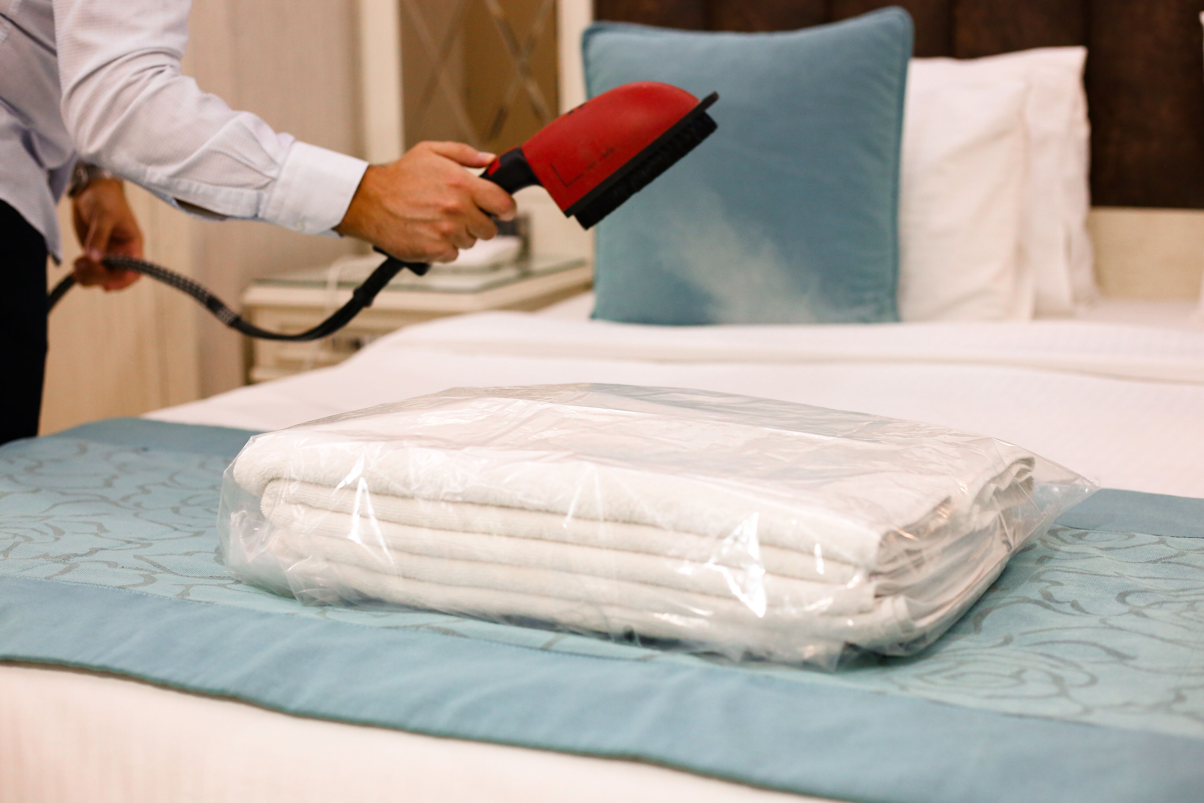 1 bedroom, premium bedding, in-room safe, laptop workspace