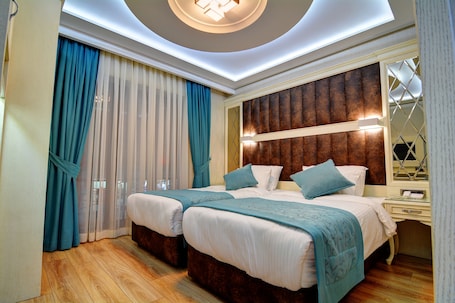 Superior Double or Twin Room | Premium bedding, in-room safe, laptop workspace, soundproofing