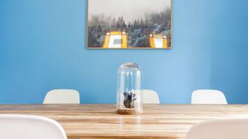 House (6 Bedrooms) | Private kitchen | Fridge, microwave, oven, dishwasher