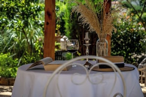 Terrace/patio - Kalpić Suites & Villa (Drnis)