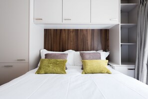 House (3 Bedrooms) - The Escalier Mews - Stunning 3BDR Mews Home Flooded with Natural Light (London)