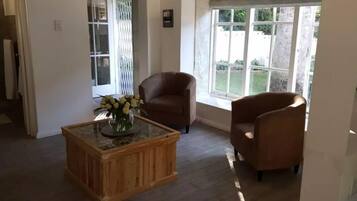 Coffres-forts dans les chambres, décoration personnalisée