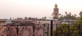 Amour d'auberge - Hostel