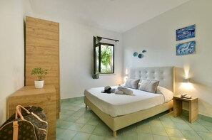 Premium bedding, in-room safe, desk, laptop workspace - Olimpia Cilento Resort (Ascea)