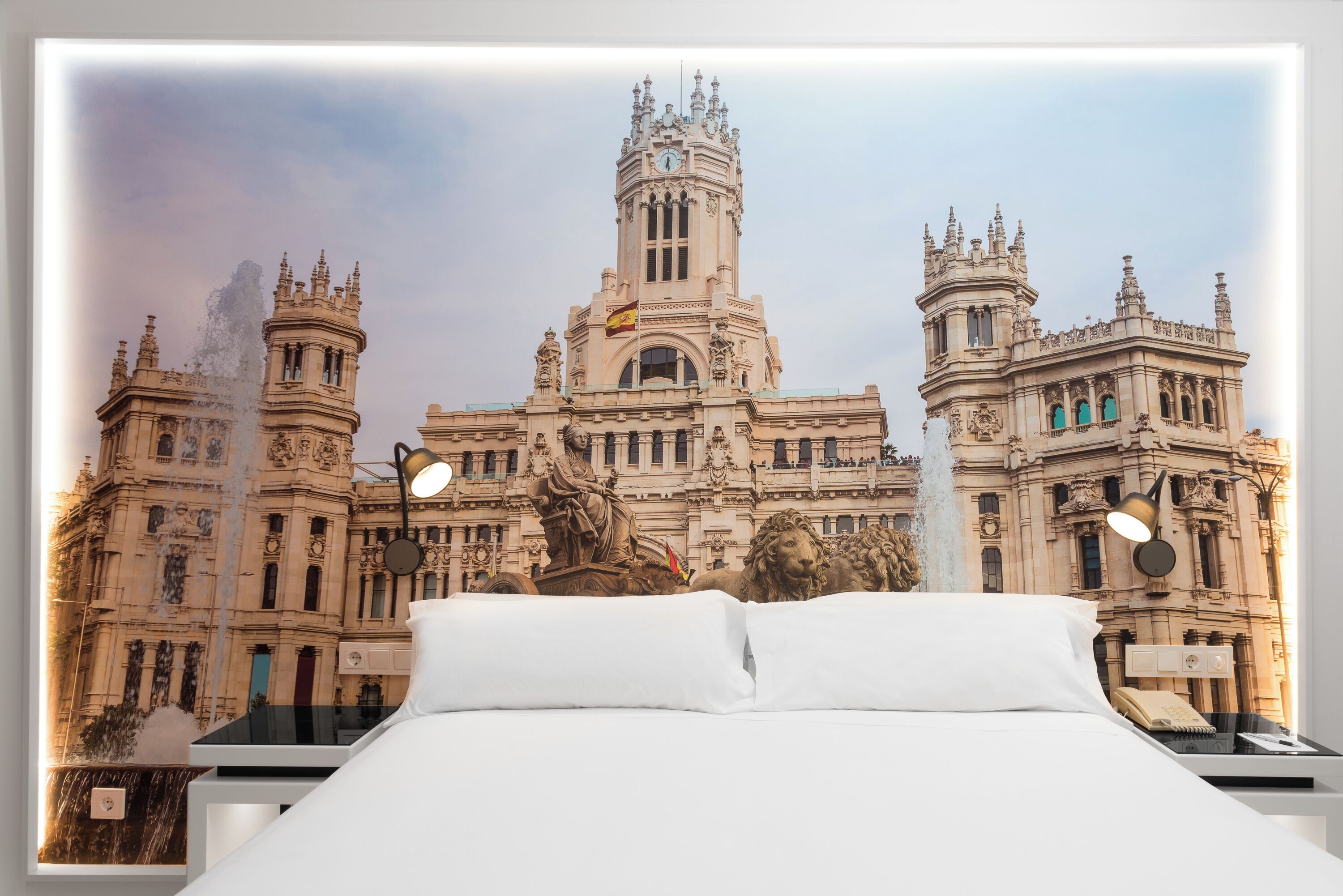 minibar, in-room safe, desk, free wifi