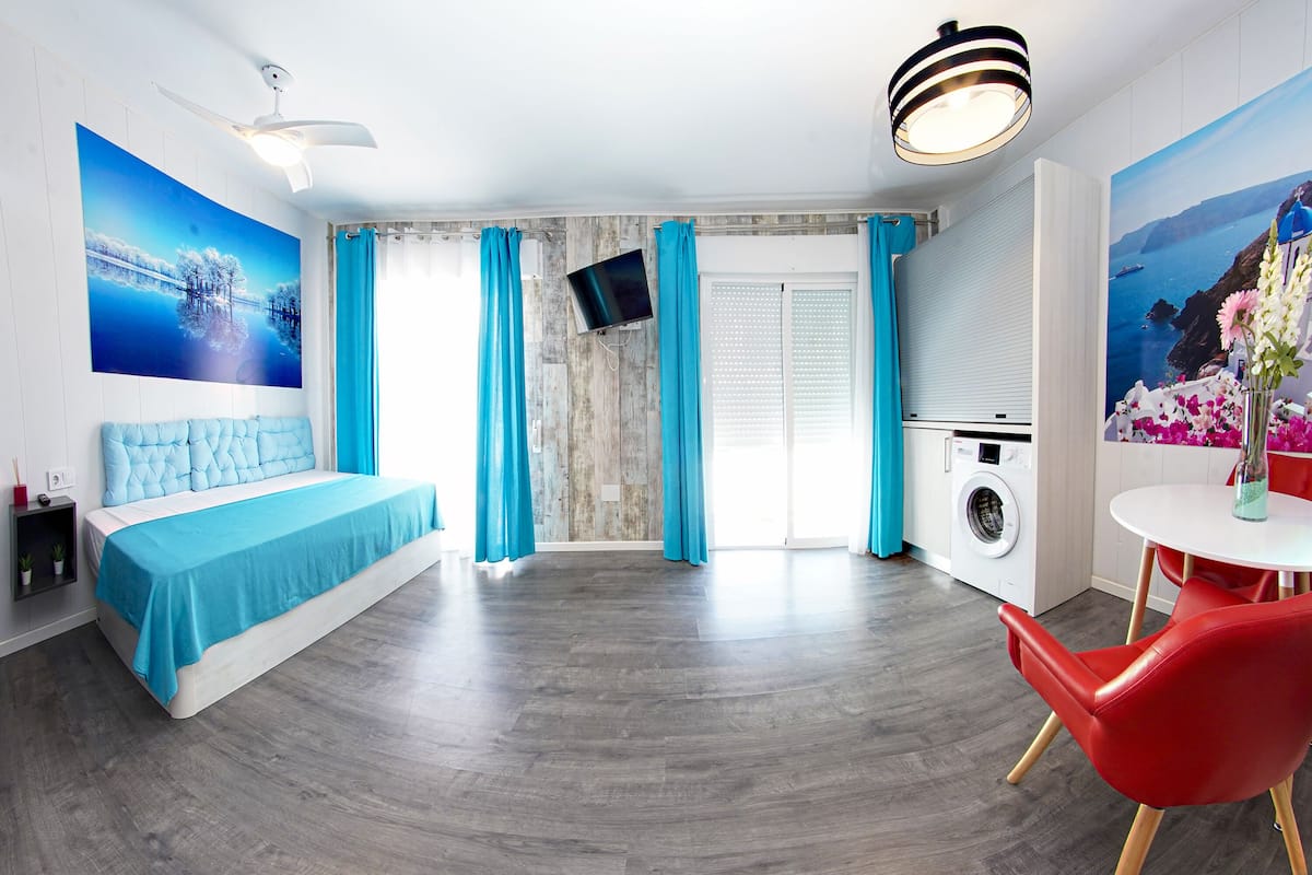 Family Studio, Balcony (2 A)