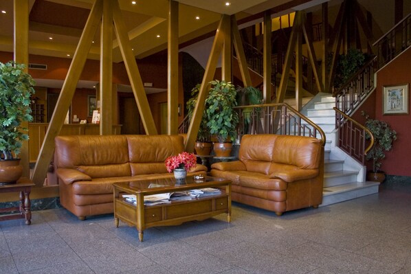 Khu tiếp khách ở sảnh