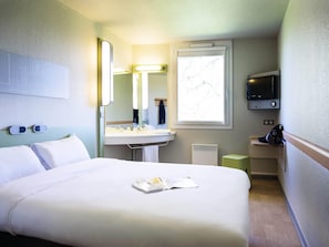 Quarto casal | Escrivaninha, quartos à prova de som, Wi-Fi de cortesia, roupa de cama