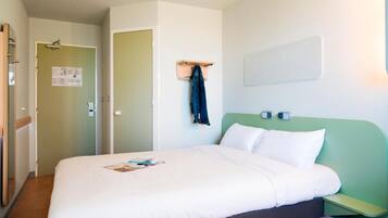 Doppelzimmer | Schreibtisch, schallisolierte Zimmer, kostenloses WLAN, Bettwäsche