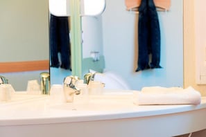 Ducha, artículos de tocador ecológicos, toallas