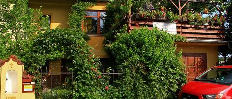 Façade de l’hébergement