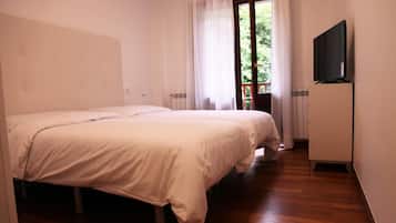 Ropa de cama de alta calidad, escritorio, tabla de planchar con plancha