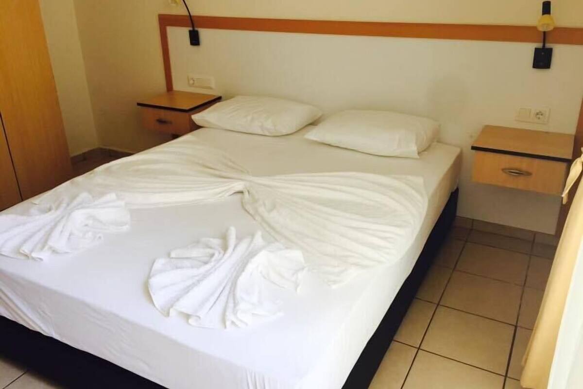 In-room safe, desk, free cots/infant beds, free WiFi