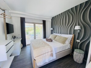 Ropa de cama de alta calidad y minibar