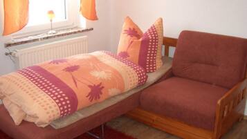 Apartemen Klasik, 1 kamar tidur, pemandangan kebun | Meja kerja, Wi-Fi gratis, dan seprai linen