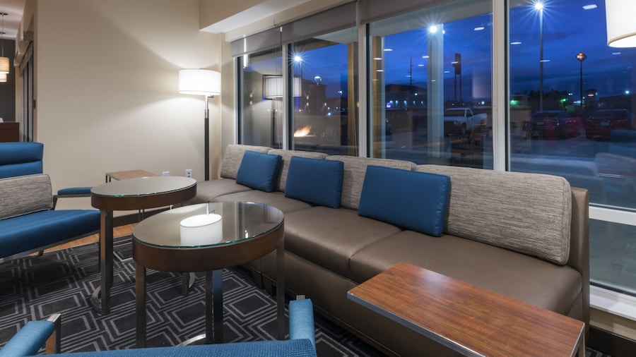 TownePlace Suites by Marriott Hays