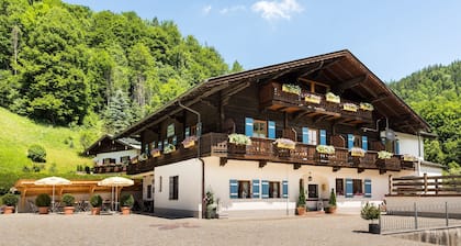 Pension Gasthof Etzerschlössl