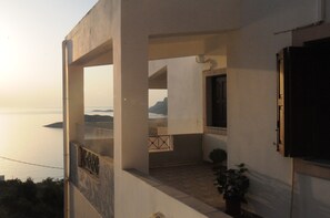 Panoramic Apartment, Sea View | Balcony - George (Kalymnos)