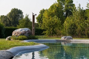 Piscine extérieure (ouverte en saison)