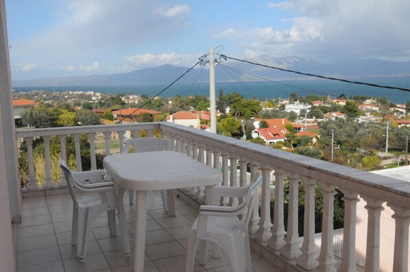 Departamento, 2 habitaciones, vista al mar | Balcón