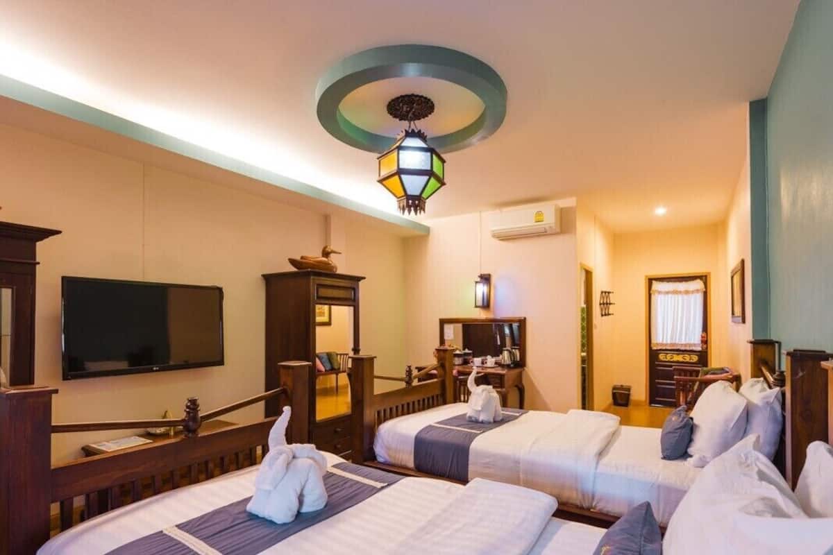 Standard Twin Room | 迷你吧、客房内保险箱、办公桌、免费 WiFi