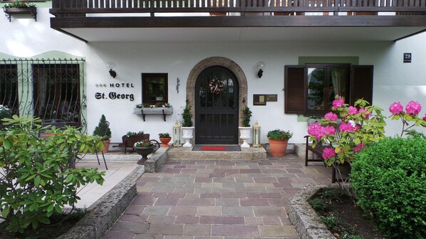 Exterior - Hotel St. Georg (Bad Reichenhall)