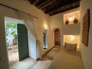 Façana frontal de l'allotjament