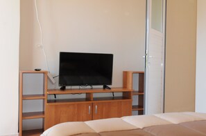 Apartment, 1 Bedroom, Ground Floor | Room amenity - Rossa Studios (Oropos)