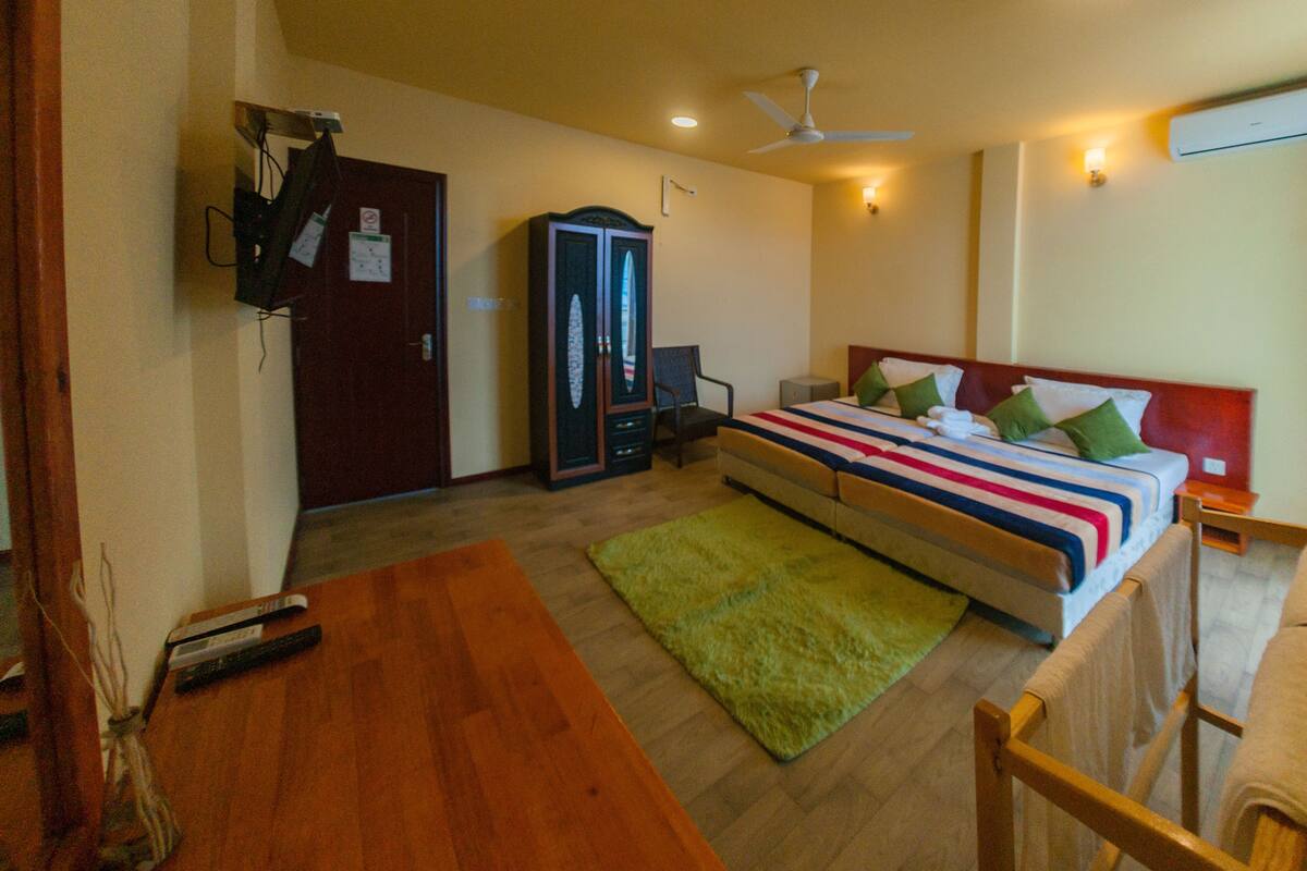 1 slaapkamer, luxe beddengoed, een minibar, een kluis op de kamer