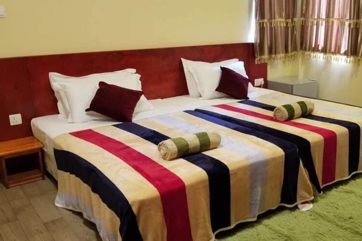 1 slaapkamer, luxe beddengoed, een minibar, een kluis op de kamer