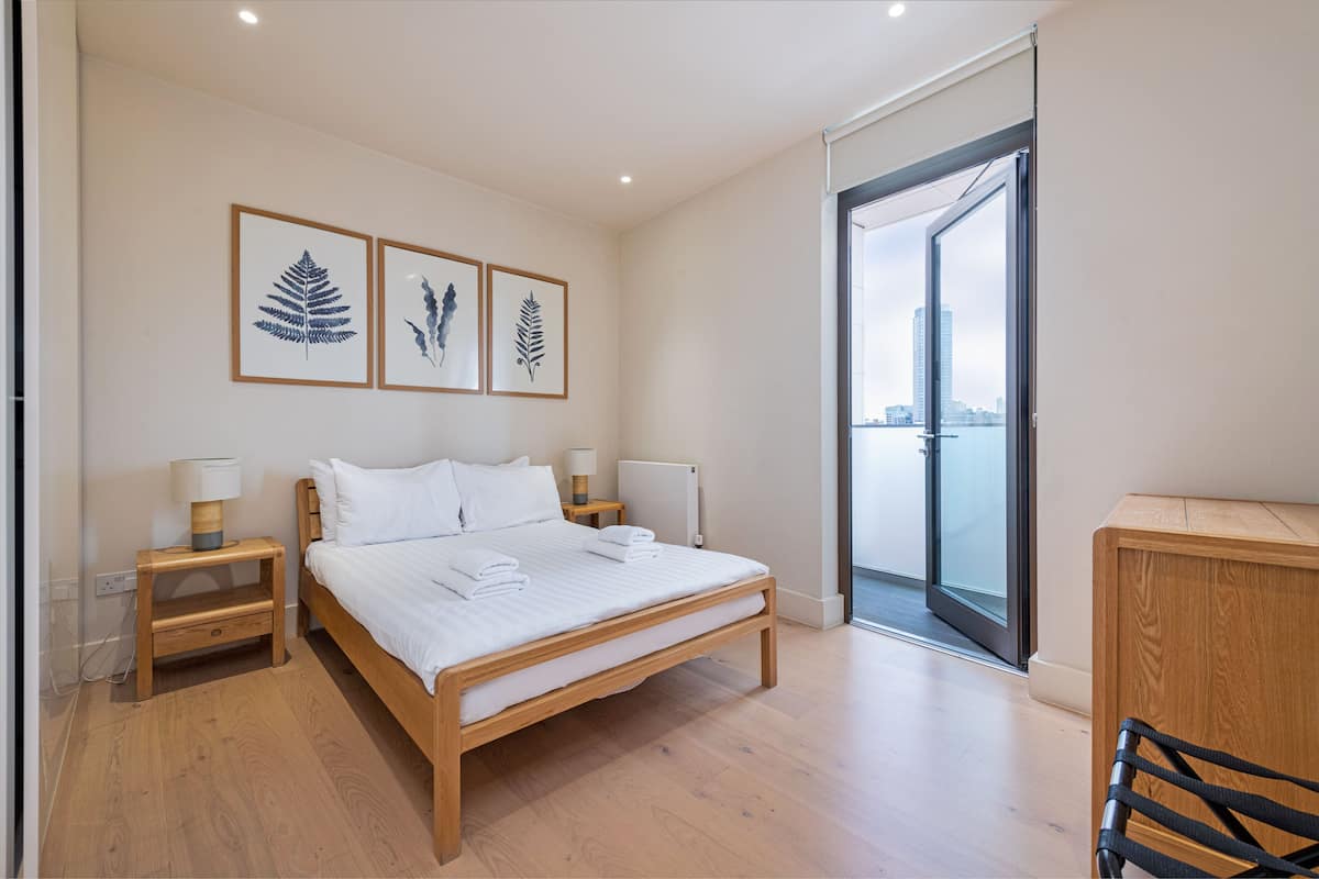 Iron/ironing board, cribs (free), WiFi (free), bed sheets