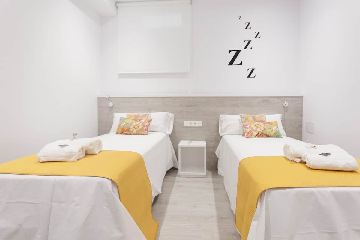 Comfort-Zweibettzimmer, Gemeinschaftsbad