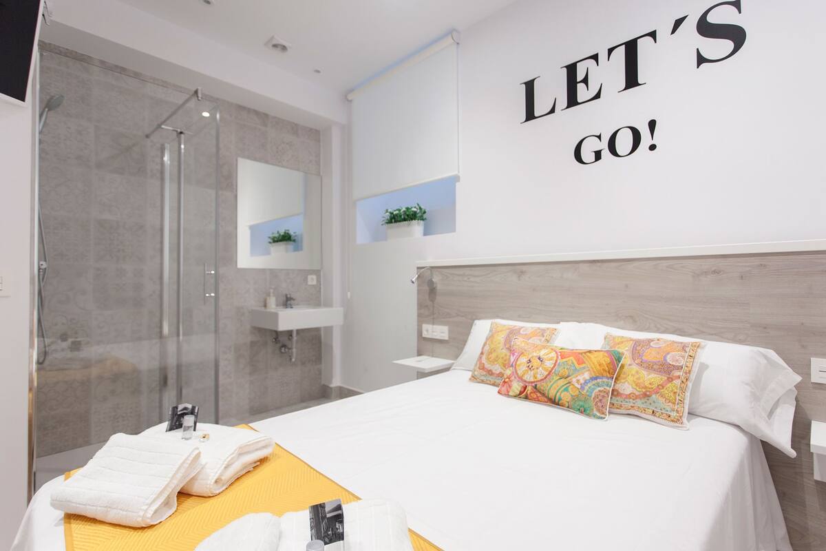 Premium bedding, down comforters, Select Comfort beds, laptop workspace