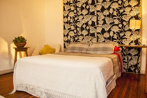 Rollaway beds, free WiFi