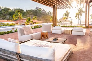 Rooftop terrace - El Careyes Club & Residences (Costa Careyes)