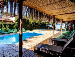 Outdoor pool, pool umbrellas, sun loungers