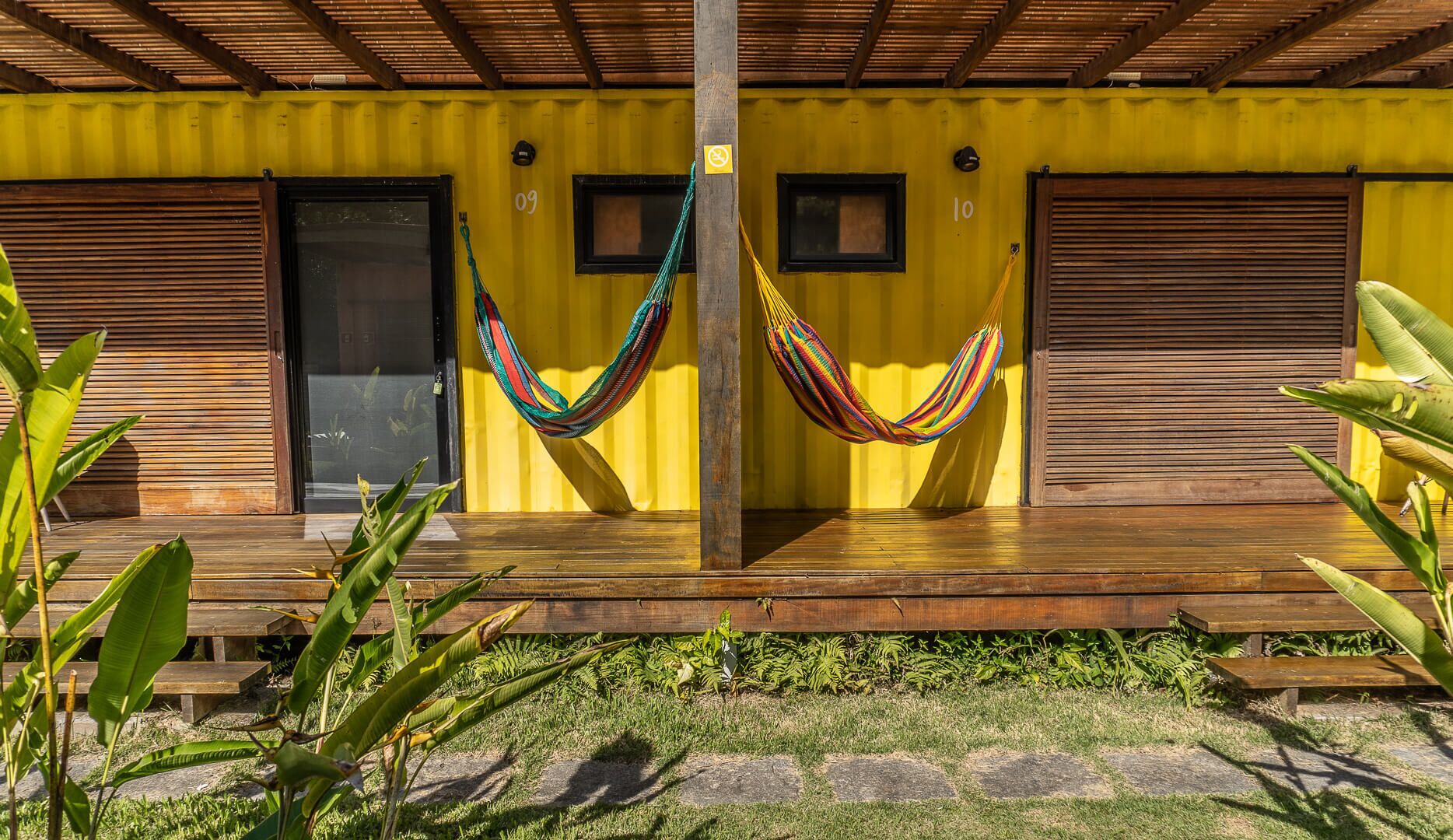 Standard Triple Room | Ruang tamu | TV skrin rata 