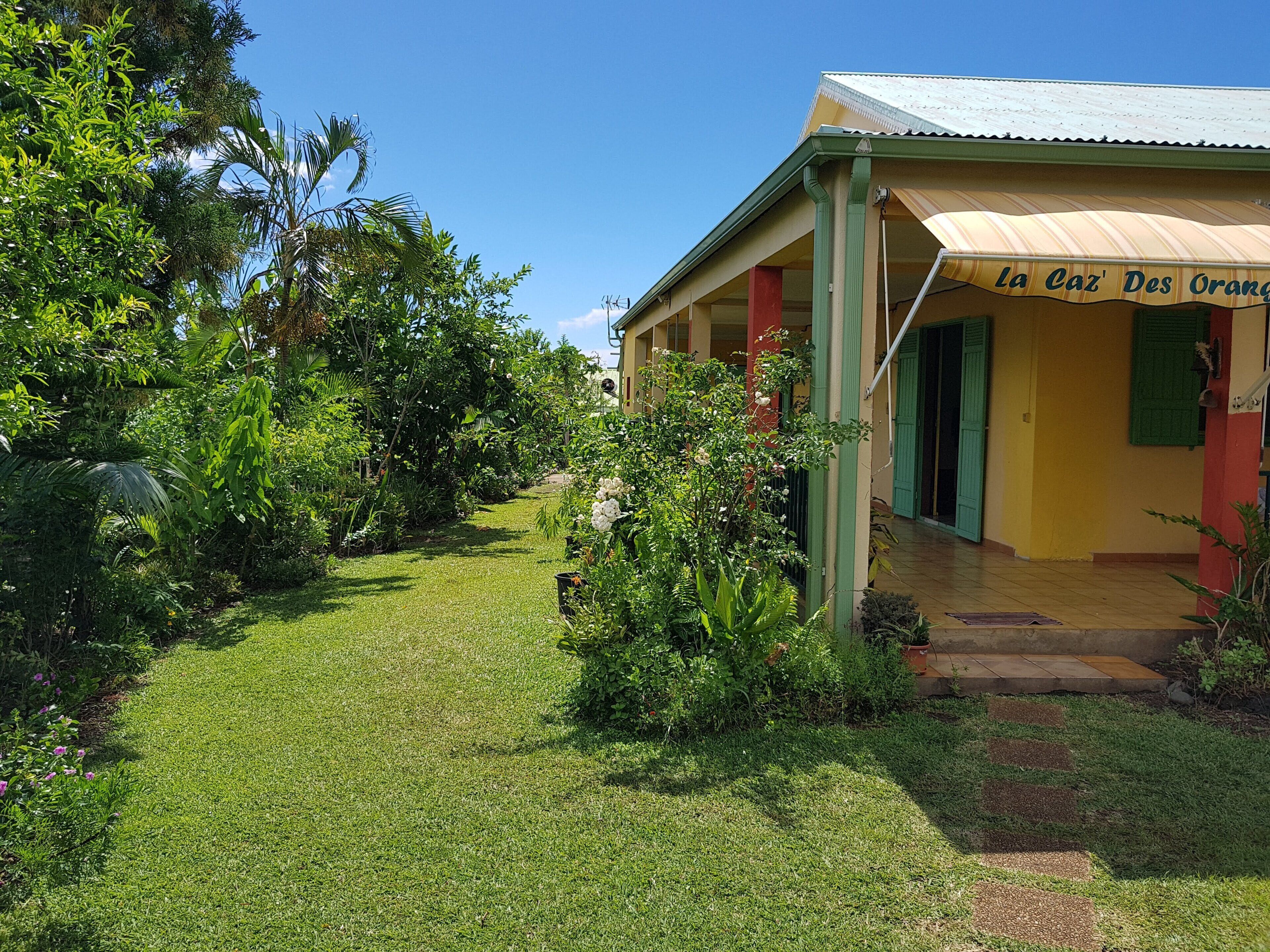 HÔTEL LA CAZ DES ORANGERS in Le Bois de Nèfles, Réunion
