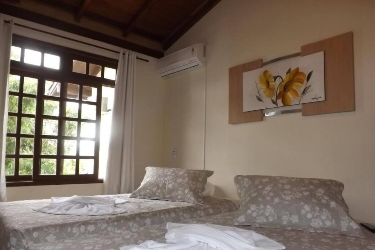 1 bedroom, blackout curtains, free WiFi, bed sheets
