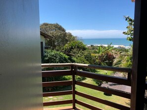 1 bedroom, blackout drapes, free WiFi, bed sheets