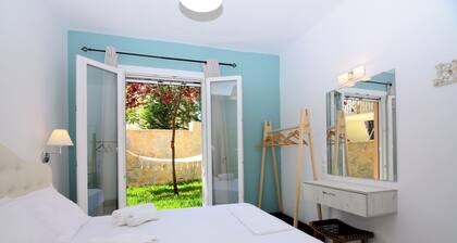 Villa Ektoras By EY Villas