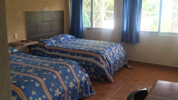 Economy Room, 2 Double Beds