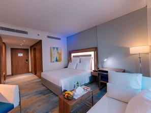 1 bedroom, Egyptian cotton sheets, premium bedding, pillowtop beds - Novotel Jazan (Jizan)