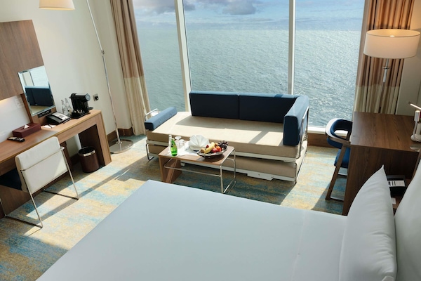 1 bedroom, Egyptian cotton sheets, premium bedding, pillowtop beds
