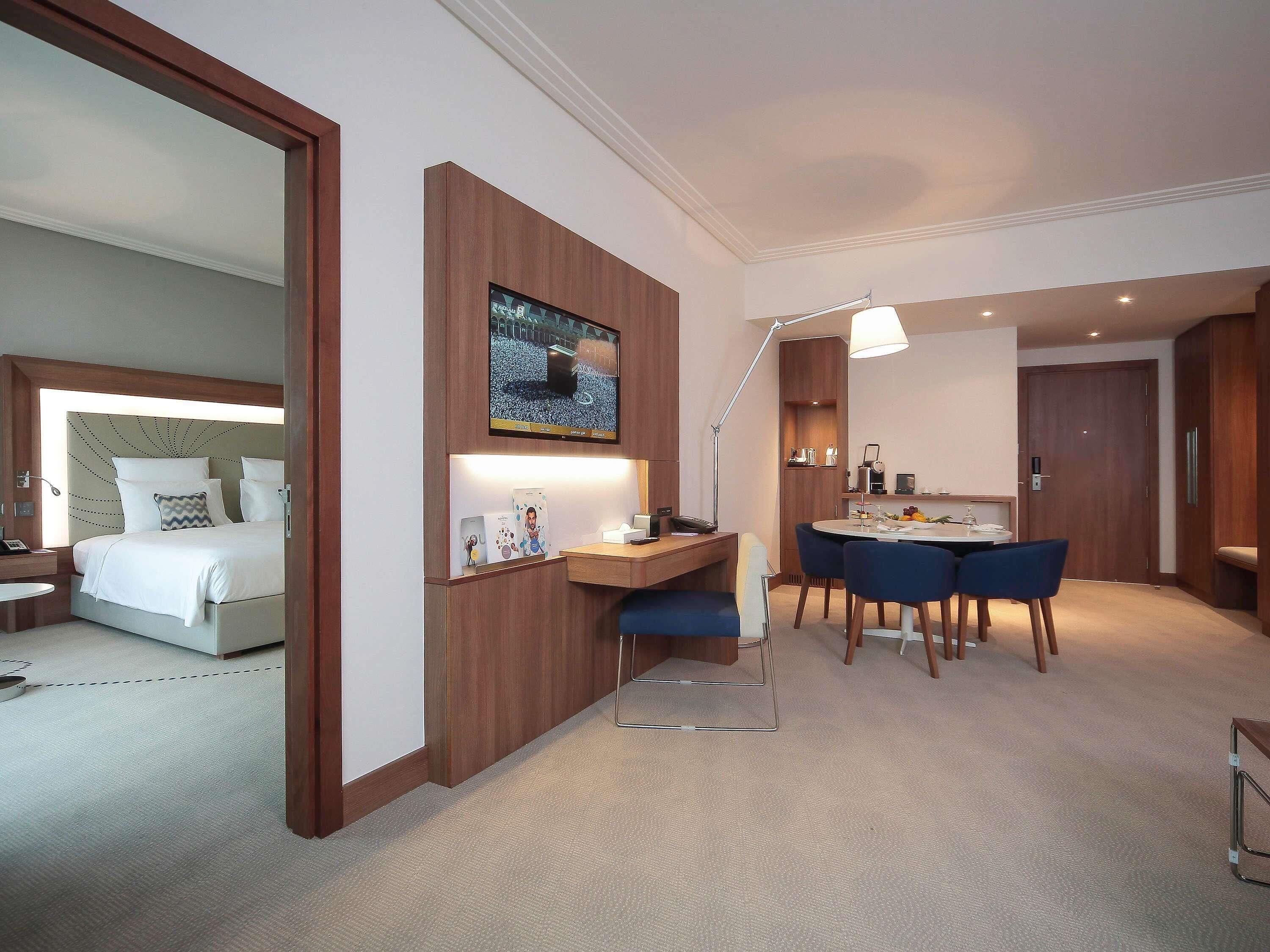 Superior Suite, 1 Double Bed with Sofa bed, Sea View | 1 bedroom, Egyptian cotton sheets, premium bedding, pillowtop beds