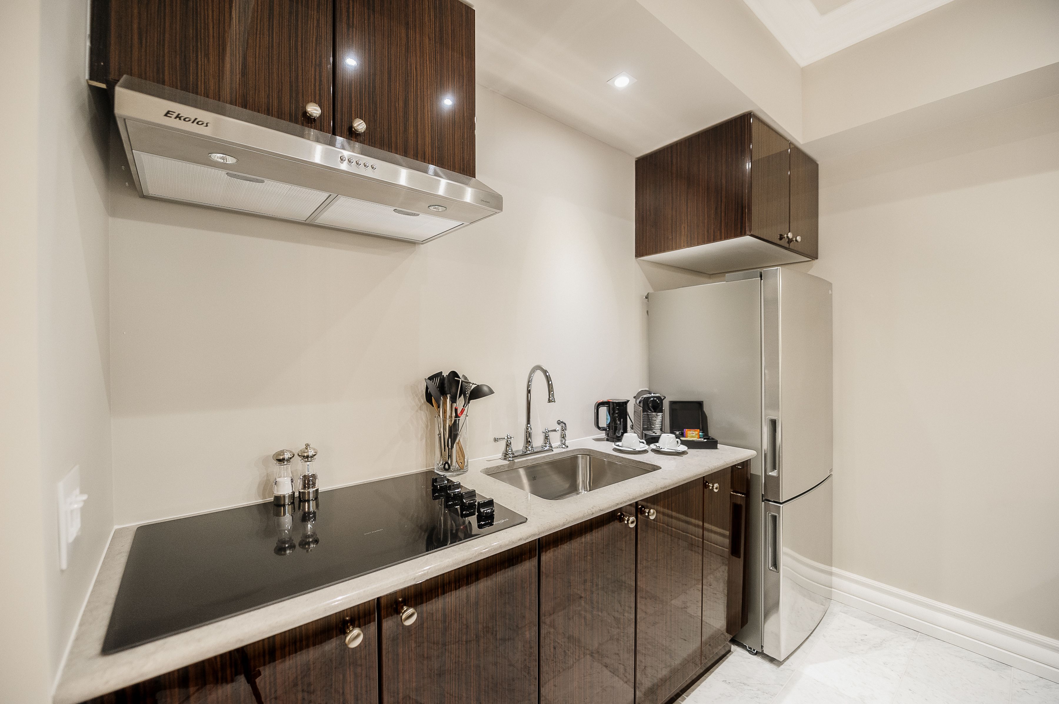suite mont blanc | private kitchen | coffee/tea maker, electric kettle