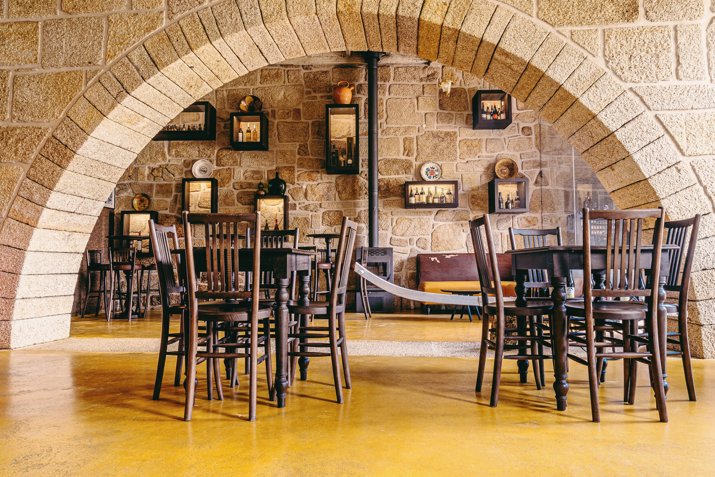 Bar (in der Unterkunft)