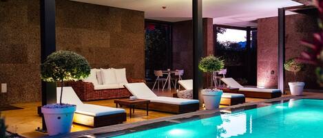 Double Room, Garden View | Desk, soundproofing, rollaway beds, bed sheets