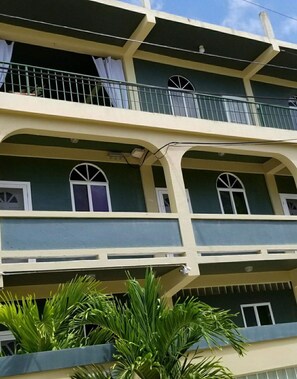 Front of property - Belize Tropical Dream Villas (San Pedro)